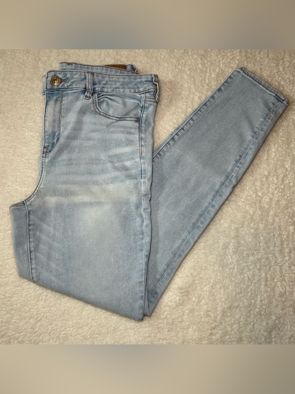 American Eagle Women’s Hi Rise Jegging 16 Long Light Wash